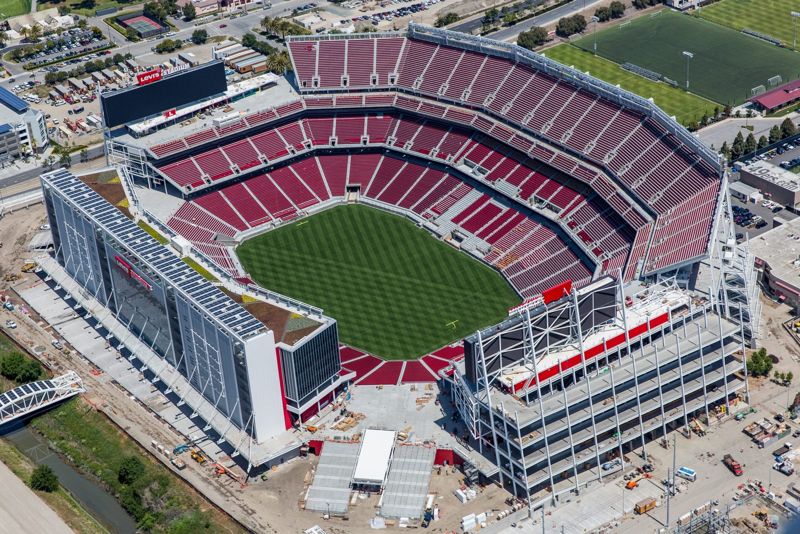 New San Francisco 49ers stadium on track as Woodland's Clark